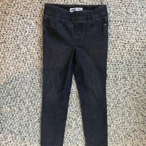 Size 6 Black Mid-Rise Rockstar Super Skinny Jeggings